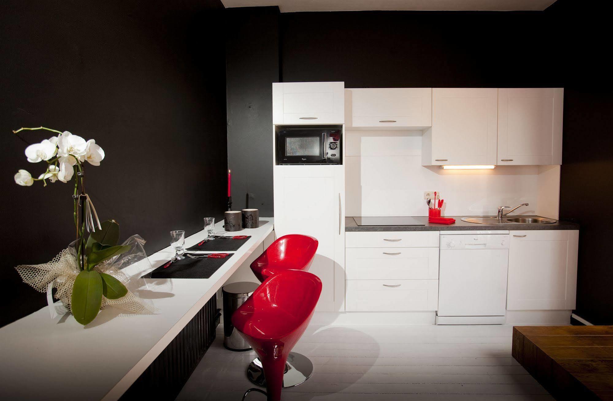 B&B Luxe Suites 1-2-3 Антверпен Экстерьер фото